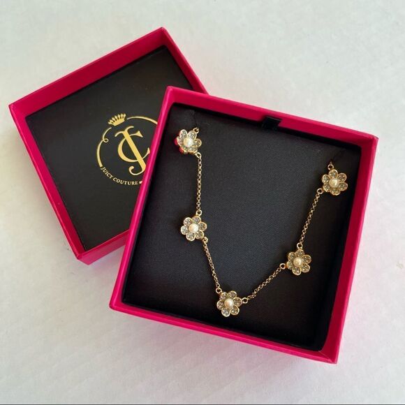 NWT NIB Juicy Couture Multi Flower Pearls Gold Tone Necklace Pave Rhinestones - Picture 1 of 4